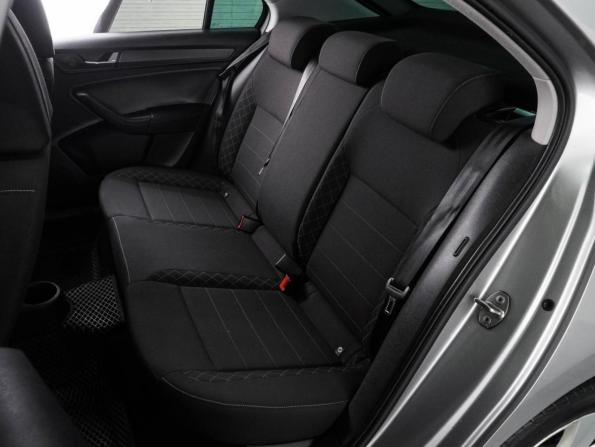 Skoda Rapid II с пробегом 2021 года, цена 1 814 000 рублей, 146247 км, лифтбек, Автокод Объявления