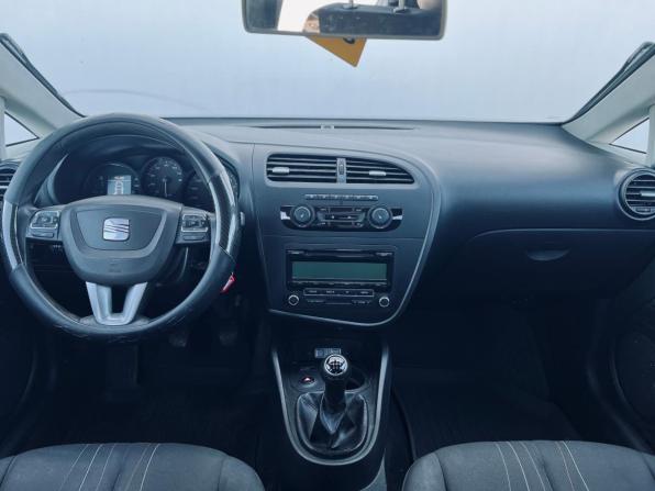 SEAT Leon II Рестайлинг с пробегом 2012 года, цена 490 000 рублей, 220518 км, хэтчбек, Автокод Объявления