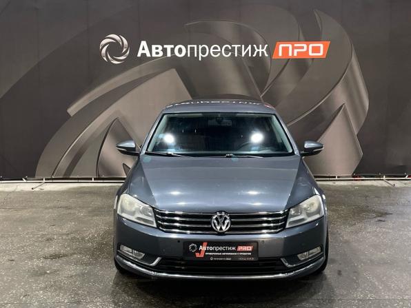 Volkswagen Passat B7 с пробегом 2011 года, цена 650 000 рублей, 299120 км, седан, Автокод Объявления