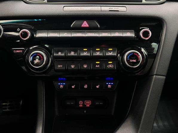 Kia Sportage IV с пробегом 2018 года, цена 2 350 000 рублей, 102660 км, внедорожник, Автокод Объявления
