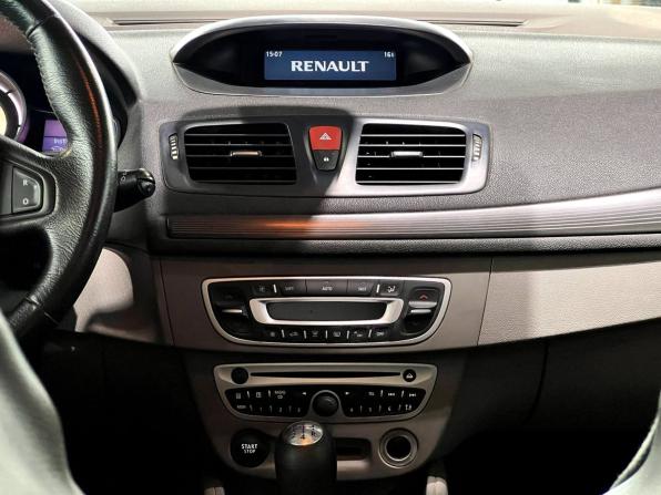 Renault Megane III с пробегом 2010 года, цена 560 000 рублей, 520000 км, хэтчбек, Автокод Объявления