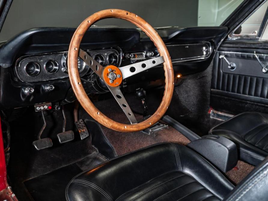 Ford Mustang I Рязань  - изображение 9