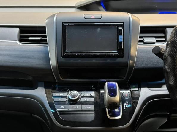 Honda Freed II с пробегом 2018 года, цена 1 447 000 рублей, 126000 км, компактвэн, Автокод Объявления