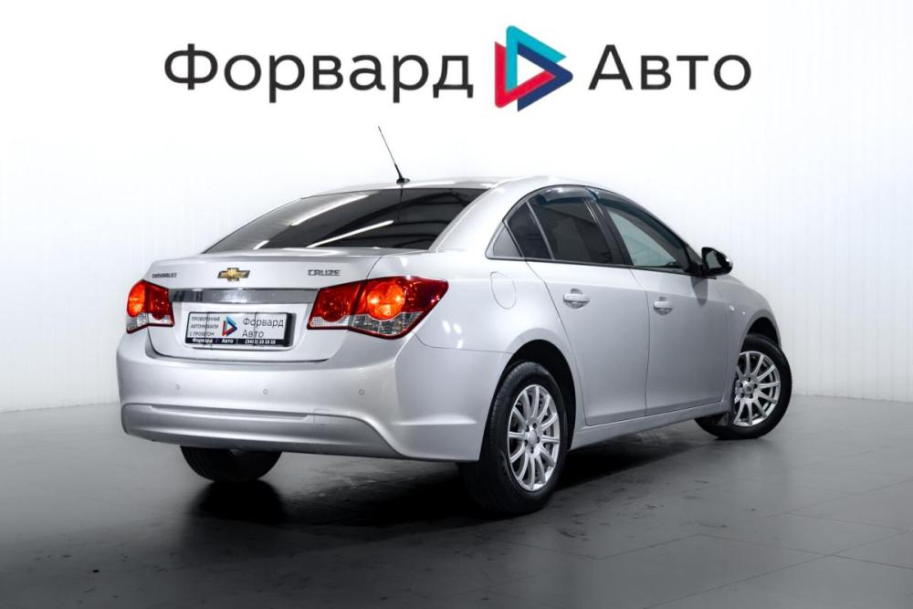 Chevrolet Cruze I Рестайлинг Тюмень  - изображение 8