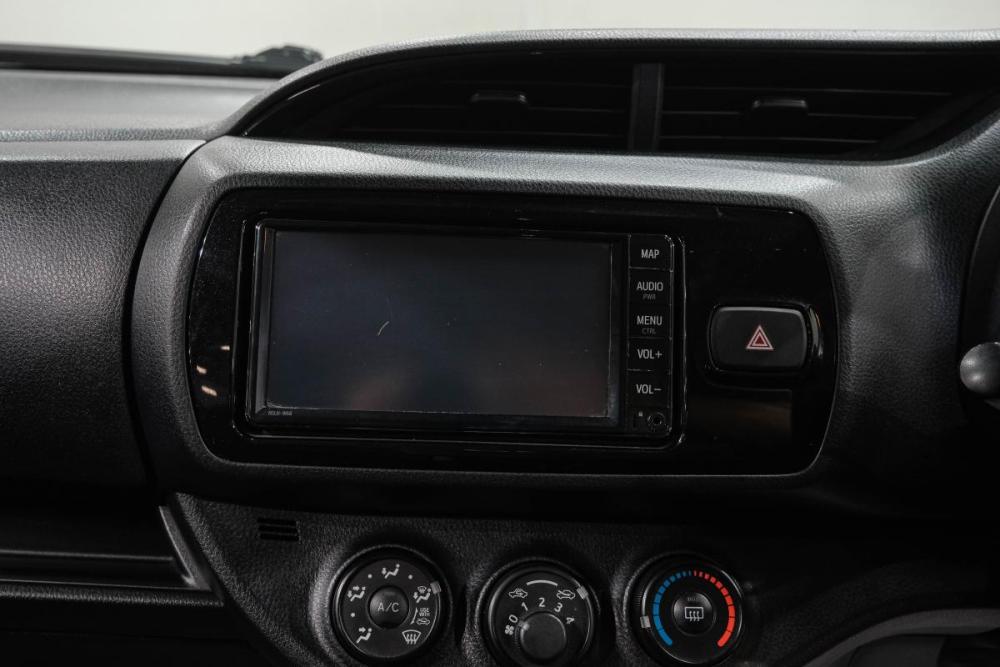 Toyota Vitz III (XP130) Рестайлинг 2 Новокузнецк  - изображение 22