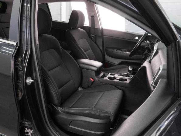 Kia Sportage IV Рестайлинг с пробегом 2019 года, цена 2 619 000 рублей, 80967 км, внедорожник, Автокод Объявления