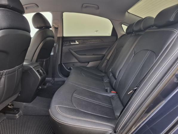 Hyundai Sonata VII (LF) Рестайлинг с пробегом 2017 года, цена 1 600 000 рублей, 145600 км, седан, Автокод Объявления