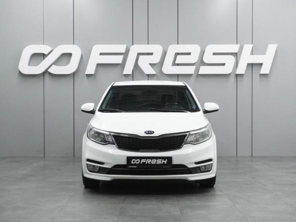 Kia Rio III Рестайлинг с пробегом 2017 года, цена 1 199 000 рублей, 125073 км, седан, Автокод Объявления