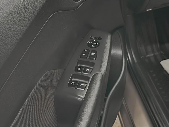 Hyundai Solaris II Рестайлинг с пробегом 2021 года, цена 1 450 000 рублей, 96222 км, седан, Автокод Объявления