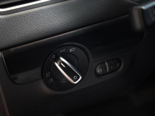 Volkswagen Jetta VI с пробегом 2012 года, цена 679 777 рублей, 346347 км, седан, Автокод Объявления