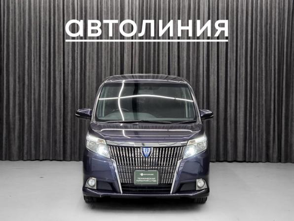 Toyota Esquire I с пробегом 2015 года, цена 1 790 000 рублей, 126284 км, минивэн, Автокод Объявления