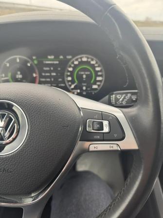 Volkswagen Touareg III с пробегом 2021 года, цена 6 690 000 рублей, 122000 км, внедорожник, Автокод Объявления