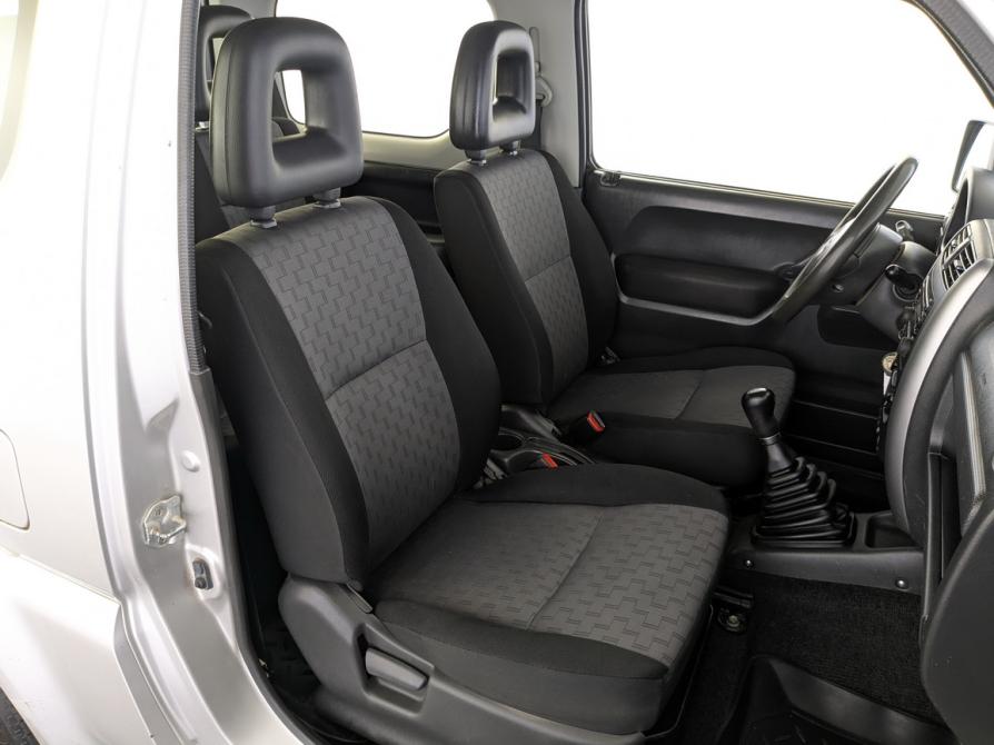 Suzuki Jimny III Рестайлинг 1 Москва  - изображение 23