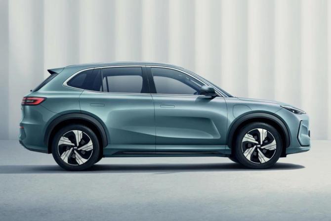 Новый Geely EX5 2025 года, цена 4 124 990 рублей, внедорожник, Автокод Объявления