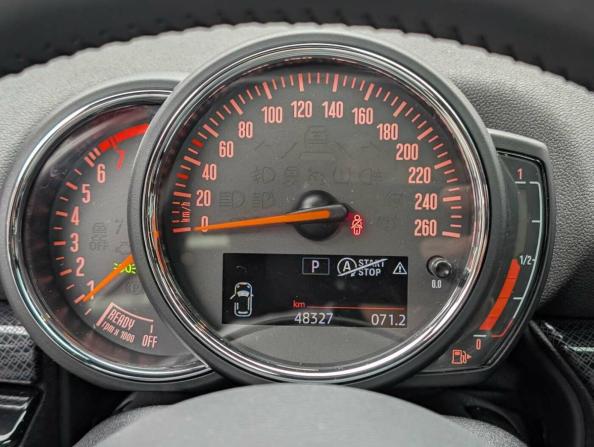 Mini Clubman II Рестайлинг с пробегом 2019 года, цена 2 325 000 рублей, 48300 км, универсал, Автокод Объявления
