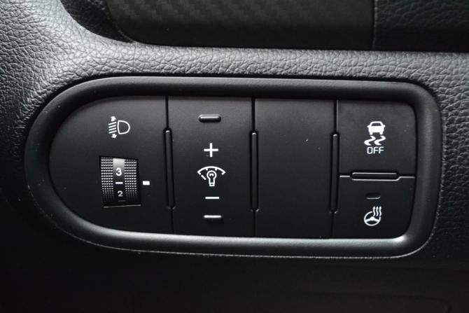 Kia Cerato III с пробегом 2016 года, цена 1 550 000 рублей, 86200 км, седан, Автокод Объявления