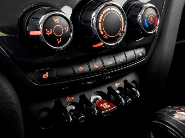 Mini Countryman II с пробегом 2017 года, цена 1 935 000 рублей, 59440 км, внедорожник, Автокод Объявления
