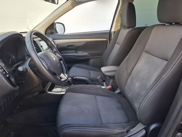 Mitsubishi Outlander III Рестайлинг 2 с пробегом 2017 года, цена 1 800 000 рублей, 193000 км, внедорожник, Автокод Объявления