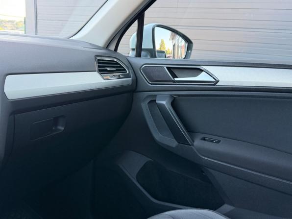Volkswagen Tiguan II с пробегом 2017 года, цена 1 849 000 рублей, 175000 км, внедорожник, Автокод Объявления