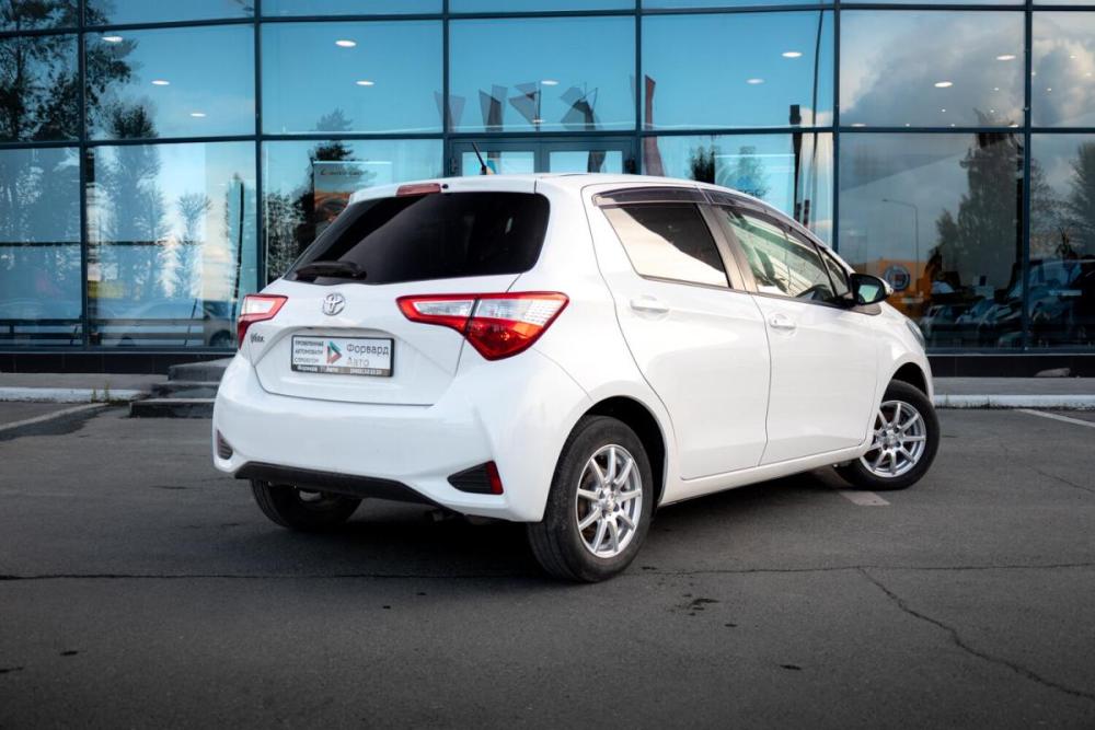 Toyota Vitz III (XP130) Рестайлинг 2 Тюмень  - изображение 8