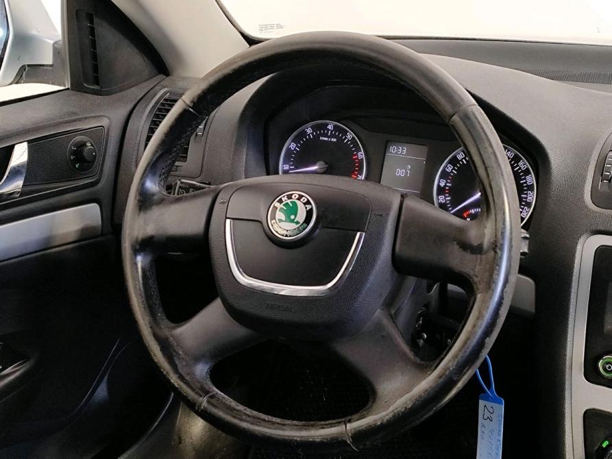Skoda Octavia II (A5) Рестайлинг Москва  - изображение 11