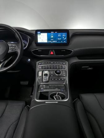 Hyundai Santa Fe IV Рестайлинг с пробегом 2022 года, цена 3 999 000 рублей, 41314 км, внедорожник, Автокод Объявления