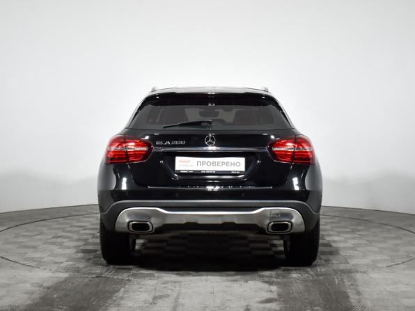 Mercedes-Benz GLA I (X156) Рестайлинг с пробегом 2018 года, цена 2 220 000 рублей, 84001 км, внедорожник, Автокод Объявления