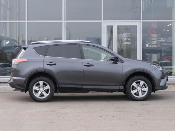 Toyota RAV4 IV (XA40) Рестайлинг с пробегом 2016 года, цена 2 940 000 рублей, 198108 км, внедорожник, Автокод Объявления