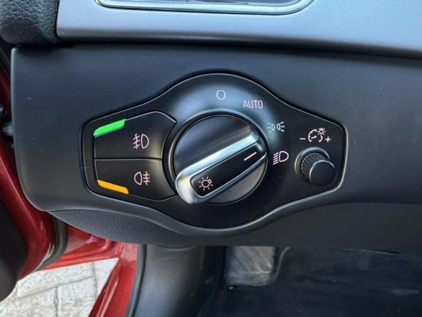 Audi A4 IV (B8) Рестайлинг с пробегом 2013 года, цена 1 544 000 рублей, 130287 км, седан, Автокод Объявления