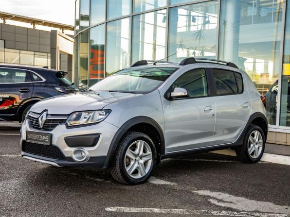 Renault Sandero II с пробегом 2017 года, цена 1 168 000 рублей, 81976 км, хэтчбек, Автокод Объявления