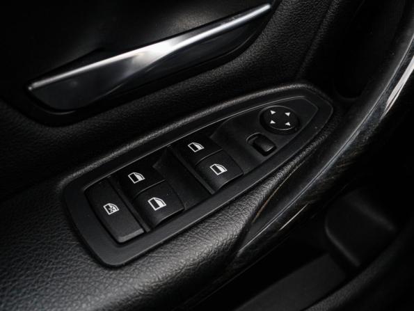 BMW 3 серии VI (F3x) с пробегом 2013 года, цена 1 650 000 рублей, 188257 км, седан, Автокод Объявления