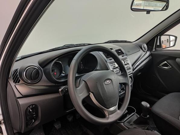Lada (ВАЗ) Granta I Рестайлинг с пробегом 2022 года, цена 850 000 рублей, 40605 км, хэтчбек, Автокод Объявления