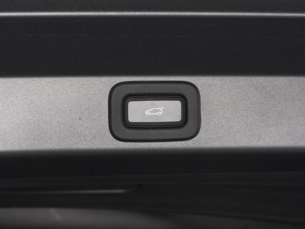 Land Rover Range Rover Sport III с пробегом 2022 года, цена 12 899 000 рублей, 9941 км, внедорожник, Автокод Объявления