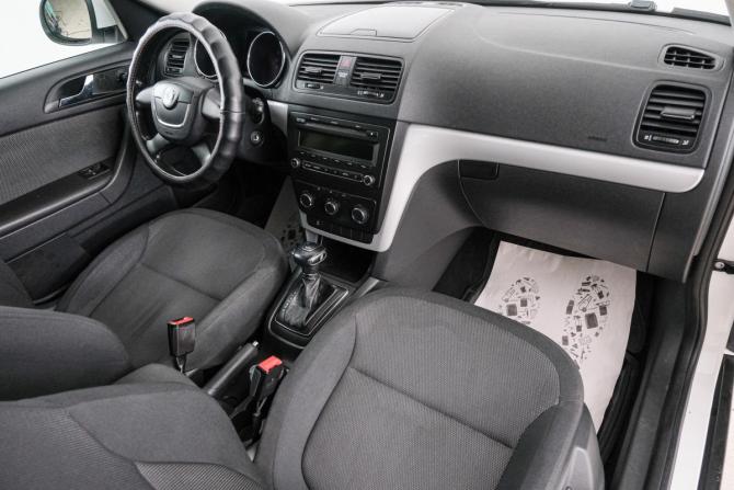 Skoda Yeti I с пробегом 2012 года, цена 769 000 рублей, 137246 км, внедорожник, Автокод Объявления