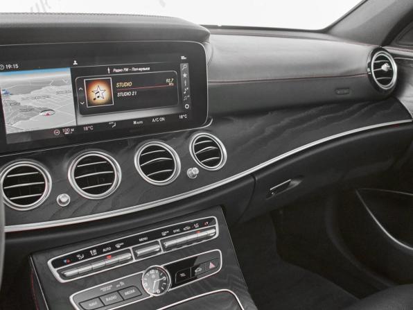 Mercedes-Benz E-Класс AMG V (W213) с пробегом 2019 года, цена 4 950 000 рублей, 105000 км, седан, Автокод Объявления