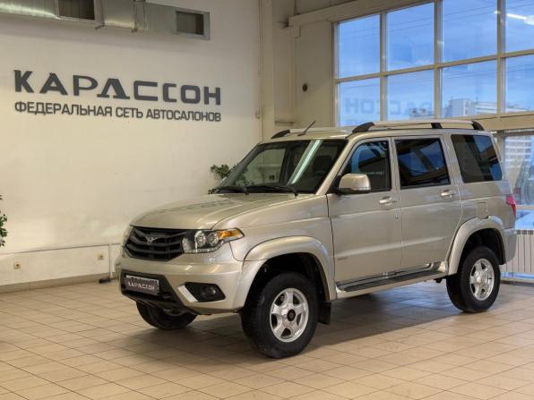 УАЗ Patriot I Рестайлинг 2 с пробегом 2015 года, цена 895 000 рублей, 131000 км, внедорожник, Автокод Объявления