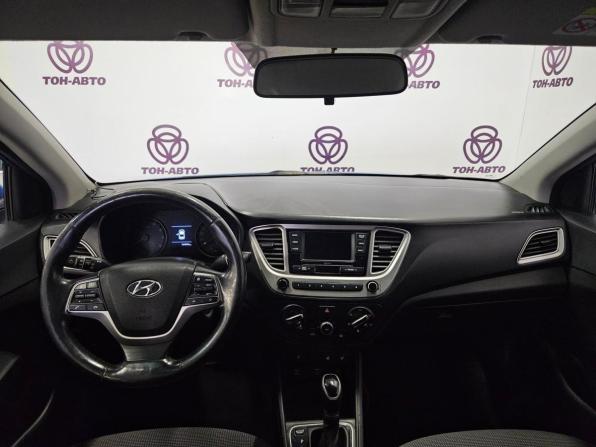 Hyundai Solaris II с пробегом 2019 года, цена 1 089 000 рублей, 164895 км, седан, Автокод Объявления