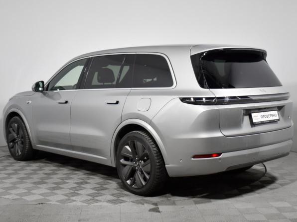 Li Auto (Lixiang) L9 I с пробегом 2023 года, цена 5 399 000 рублей, 73378 км, внедорожник, Автокод Объявления