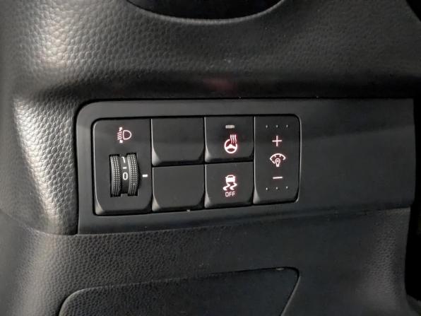 Kia Soul II Рестайлинг с пробегом 2018 года, цена 1 275 000 рублей, 144748 км, хэтчбек, Автокод Объявления
