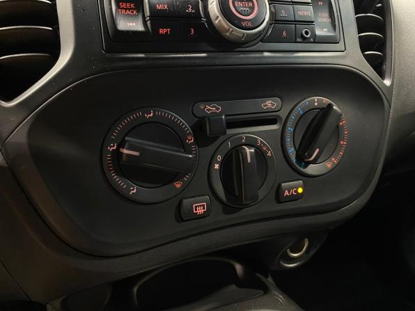 Nissan Juke I с пробегом 2013 года, цена 1 140 000 рублей, 108223 км, внедорожник, Автокод Объявления