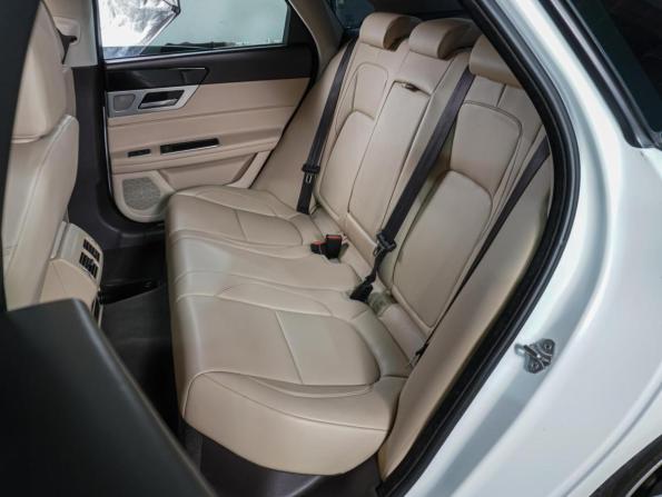 Jaguar XF II с пробегом 2016 года, цена 1 749 000 рублей, 191262 км, седан, Автокод Объявления