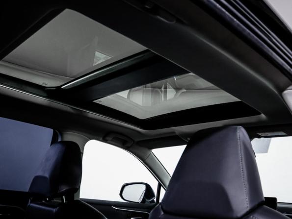 Toyota RAV4 V (XA50) с пробегом 2023 года, цена 3 799 999 рублей, 13001 км, внедорожник, Автокод Объявления
