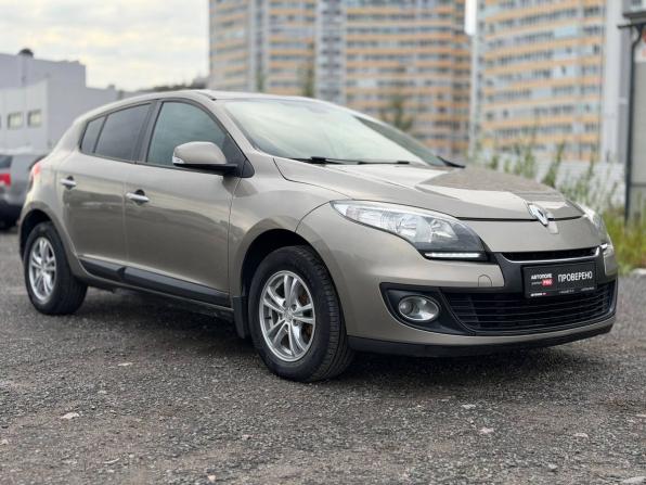 Renault Megane III Рестайлинг с пробегом 2013 года, цена 575 000 рублей, 268000 км, хэтчбек, Автокод Объявления