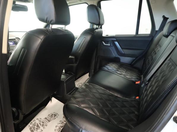 Land Rover Freelander II Рестайлинг 2 с пробегом 2013 года, цена 1 293 000 рублей, 265439 км, внедорожник, Автокод Объявления