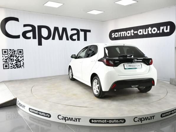 Toyota Yaris IV с пробегом 2020 года, цена 1 170 000 рублей, 115009 км, хэтчбек, Автокод Объявления