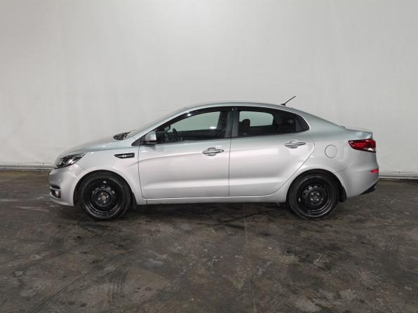 Kia Rio III Рестайлинг с пробегом 2015 года, цена 792 000 рублей, 87794 км, седан, Автокод Объявления
