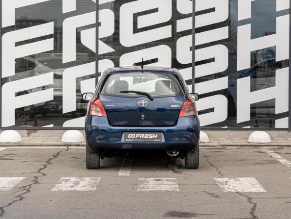 Toyota Yaris II с пробегом 2008 года, цена 570 000 рублей, 235518 км, хэтчбек, Автокод Объявления
