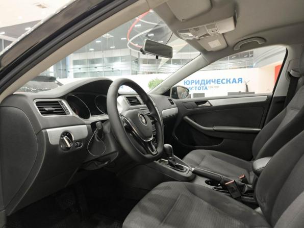 Volkswagen Jetta VI Рестайлинг с пробегом 2018 года, цена 1 399 000 рублей, 117886 км, седан, Автокод Объявления