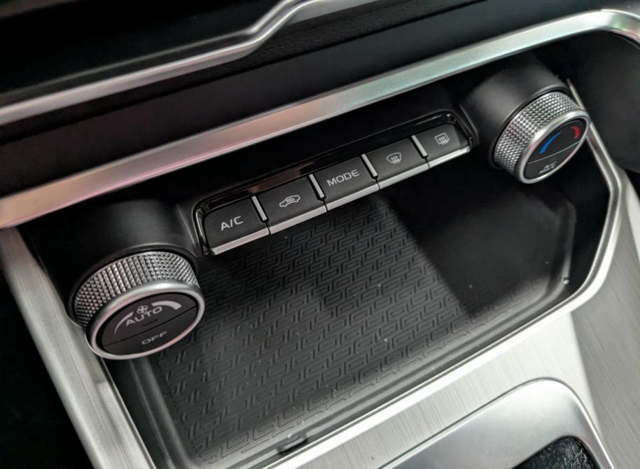 Geely Coolray I Санкт-Петербург  - изображение 27