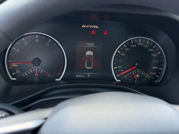 Haval Jolion I с пробегом 2021 года, цена 1 640 000 рублей, 42919 км, внедорожник, Автокод Объявления